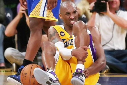 knee - Kobe Bryant
